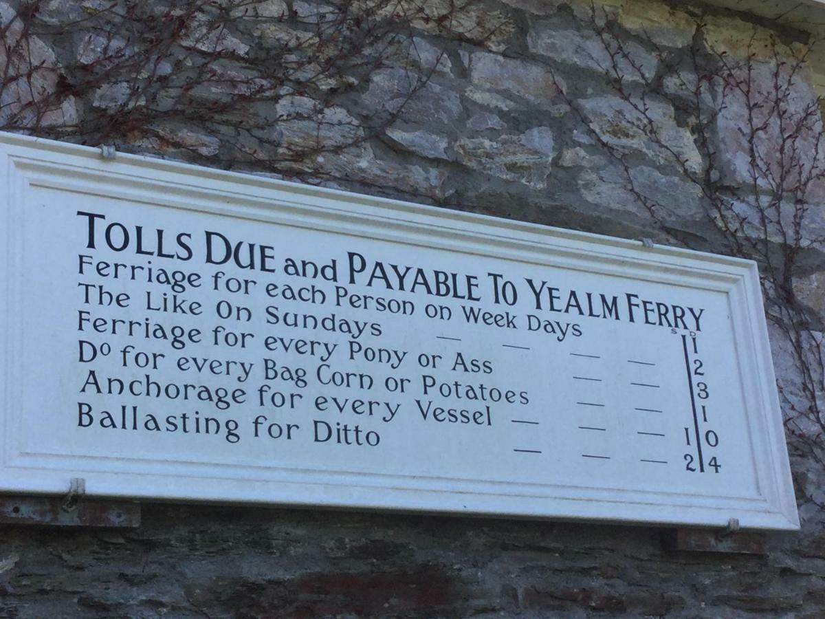 Pilchards Cottage Noss Mayo Exterior photo