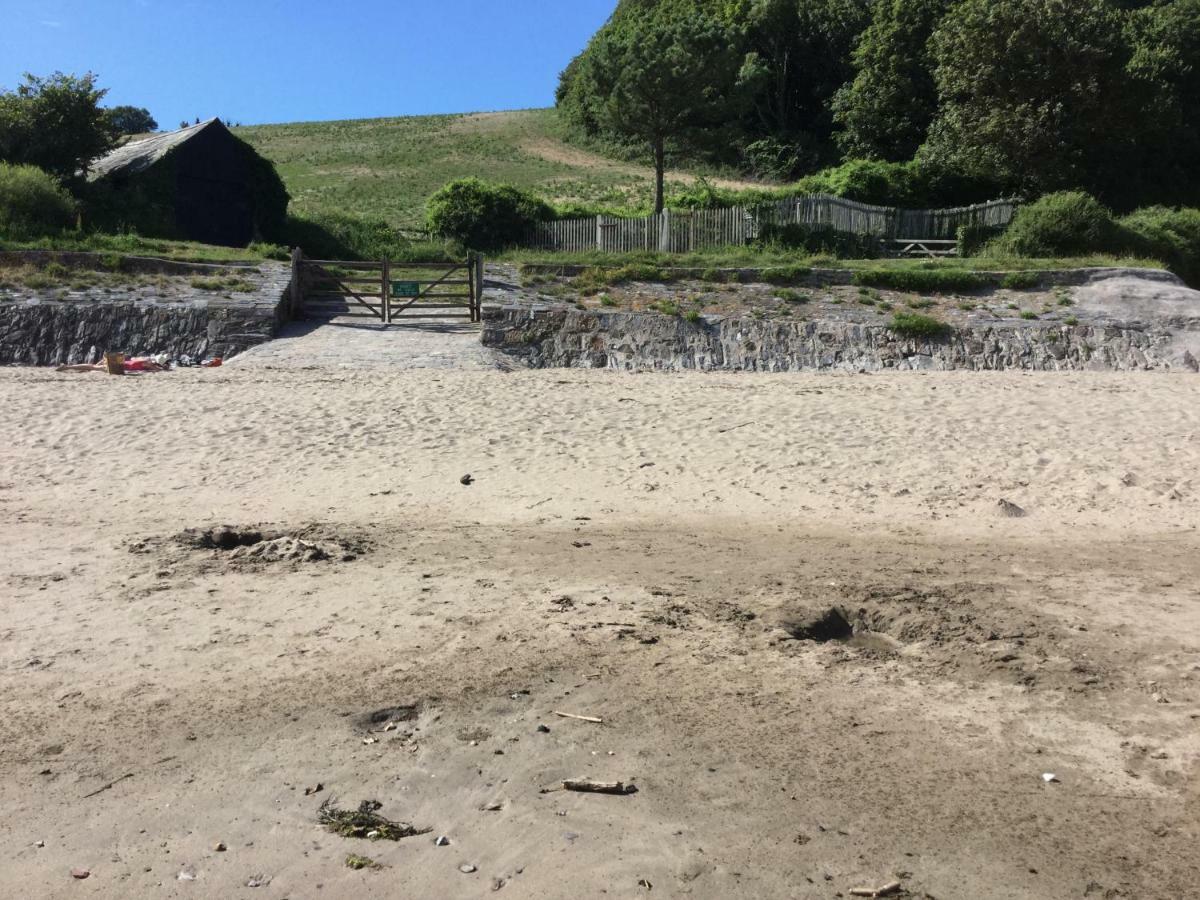 Pilchards Cottage Noss Mayo Exterior photo